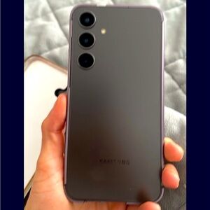 I am selling a Samsung galaxy s24+ bought through Samsung it is unlocked